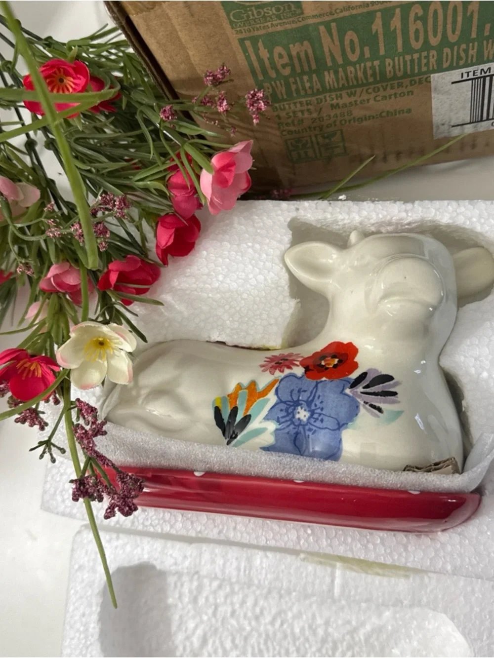 The Pioneer Woman White Floral Cow Butter Dish with Red Base NIB Rare